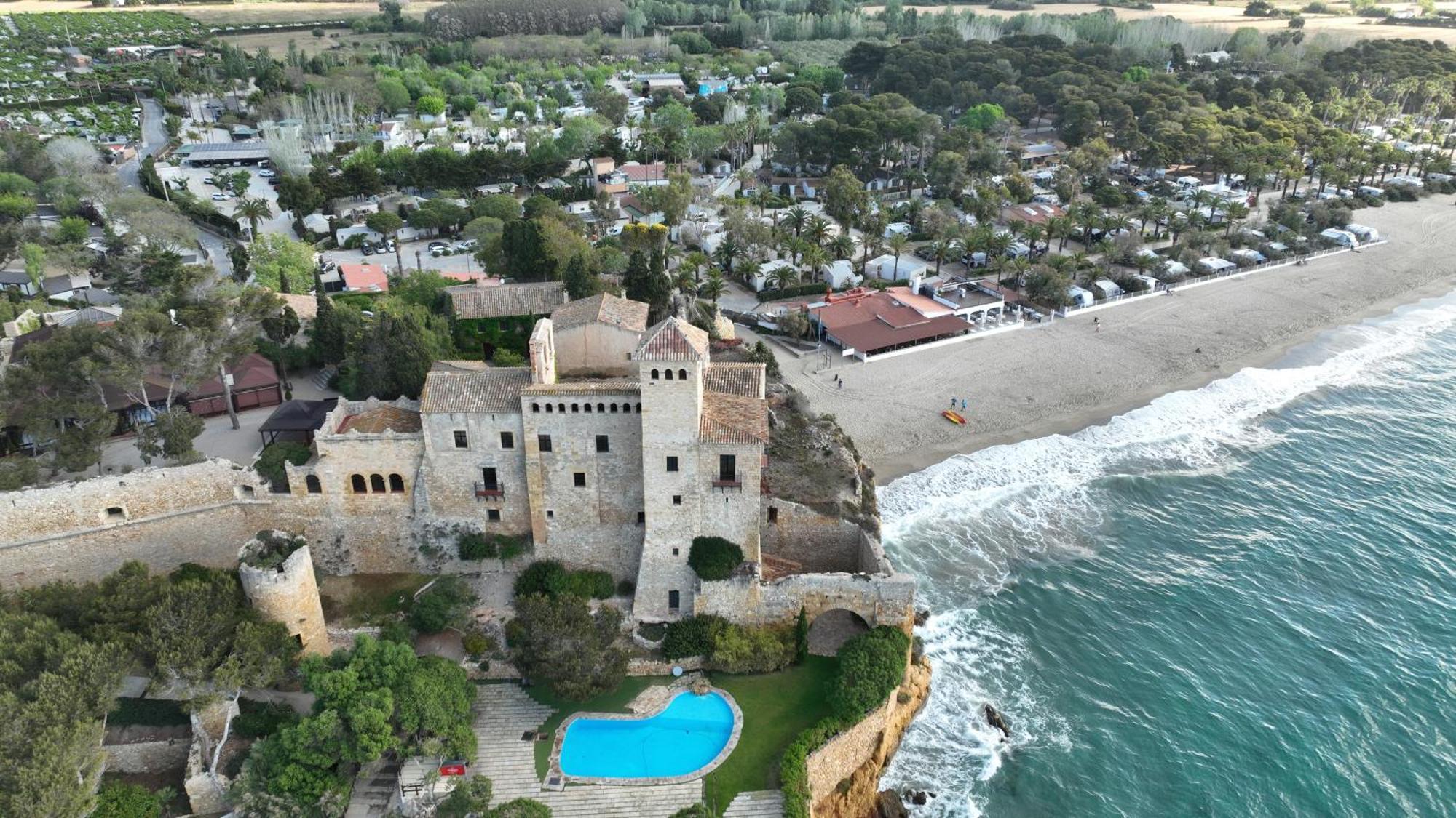 Tamarit Beach Resort Exterior photo